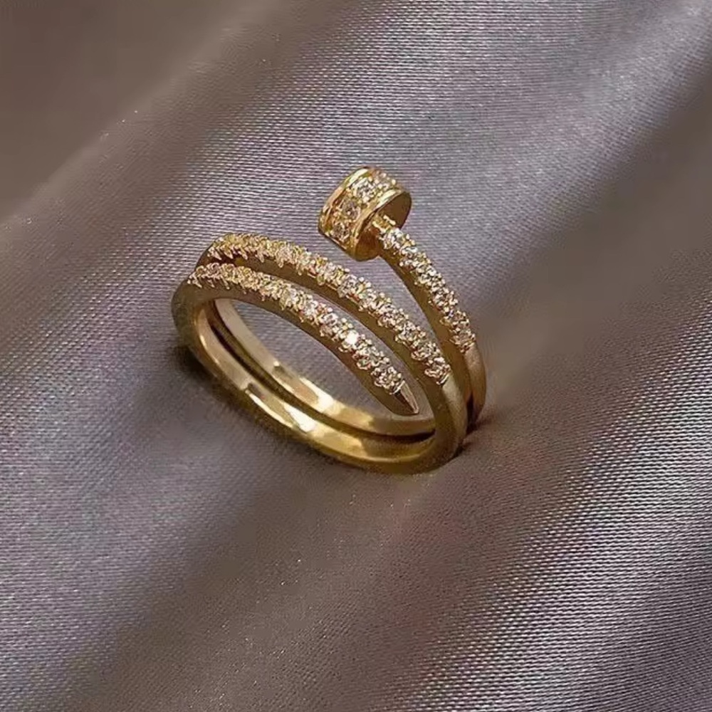 Juste Un Clou Gold Crystal Ring